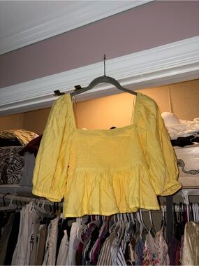 Yellow Peasant-Sleeve Smocked Women's Top